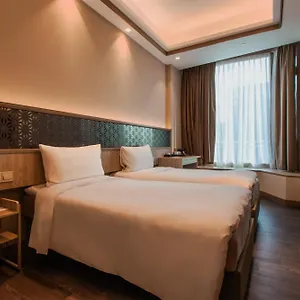 Aqueen Prestige Jalan Besar Singapore